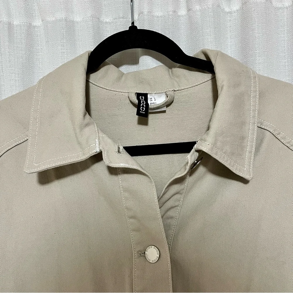 H&M Jacket - Picture 3 of 4